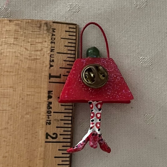 Retired Dept. 56 Krinkles® Purse Pin by Patience Brewster - Picture 4 of 4